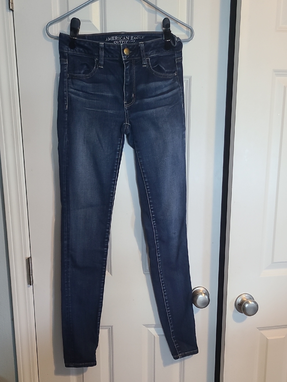American Eagle Outfitters Dark Blue Women's Skinny Jeans